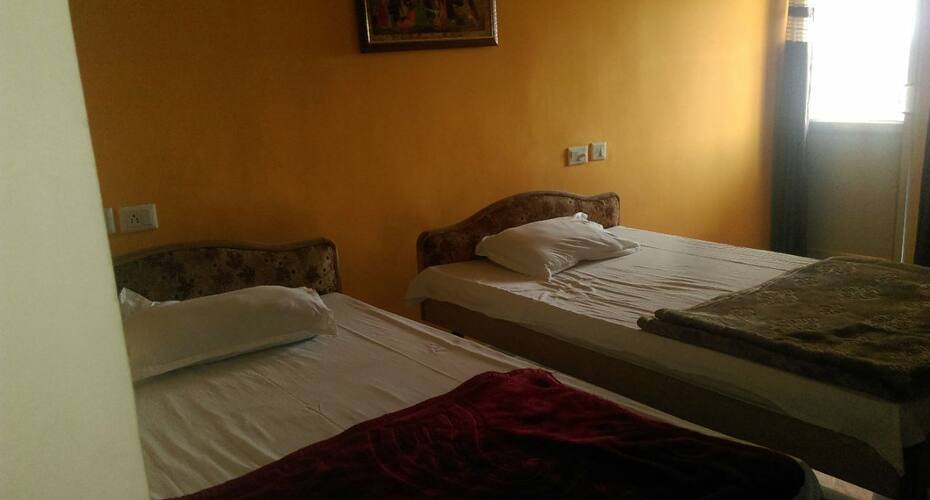 Amrit Banglow, New Delhi 3